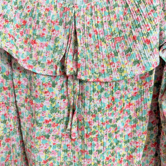 Zac & Rachael Women’s Pink Floral Rayon Boho Top. Size L - Picture 3 of 7